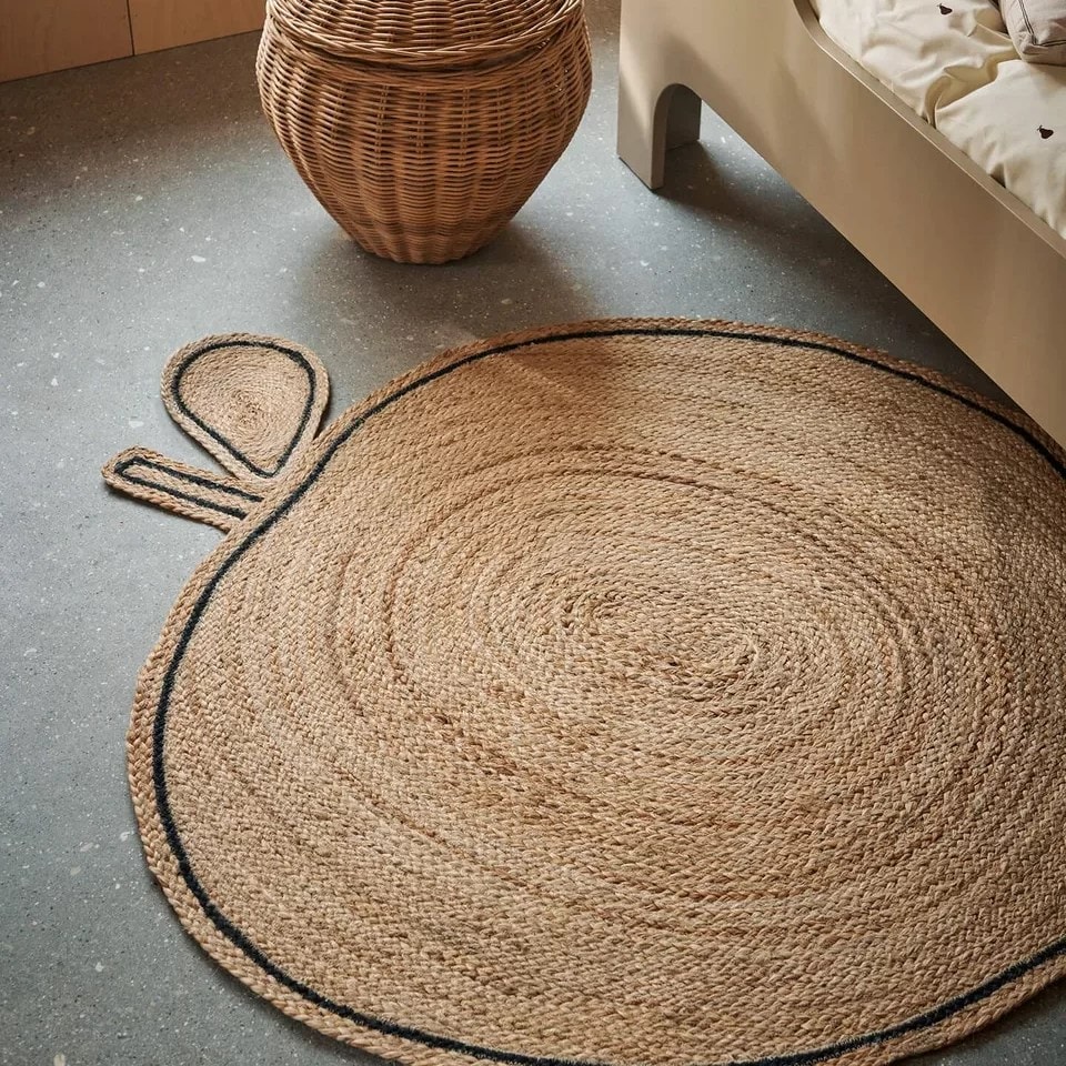 Handwoven Apple Bliss Kids Natural Jute Rug