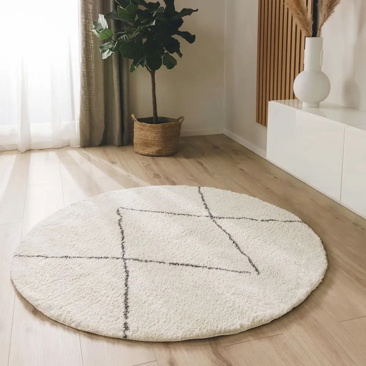 Cream Horizon Solid Shag Rug