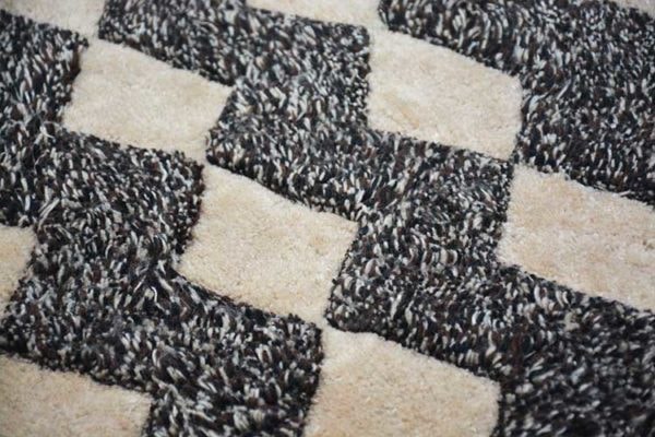 Alborz Handtufted Rug