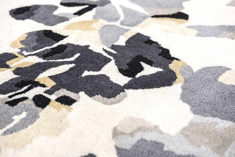 Esarosa Handtufted Rug